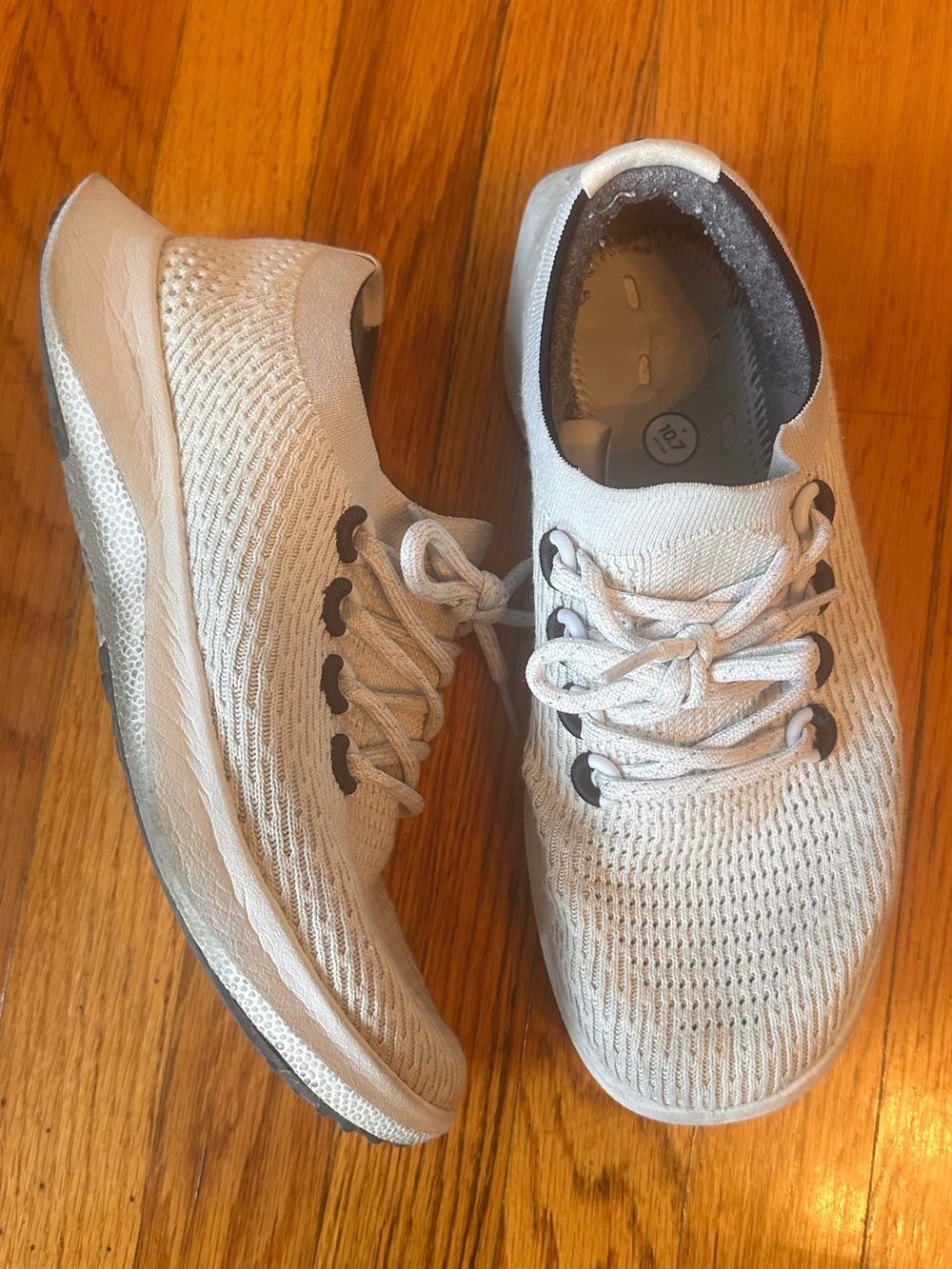 All birds tree dasher sneakers in white
